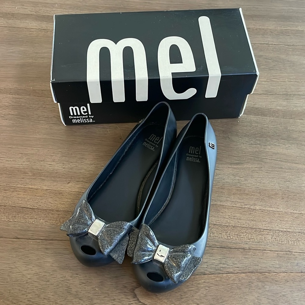 Melissa Flats Size 2